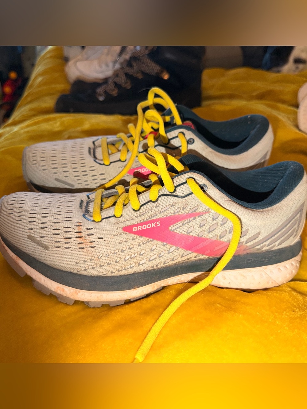 Brooks Women's Running Shoes - White with Pink Logo and Yellow Laces